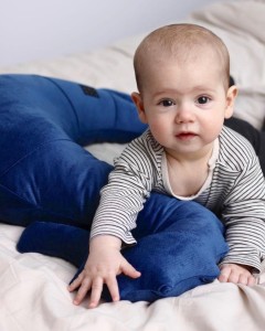 Poduszka do karmienia Nepto - navy