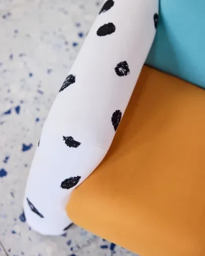 Fotel dziecięcy PIPPI Kid's Concept w kolorze pastelowym