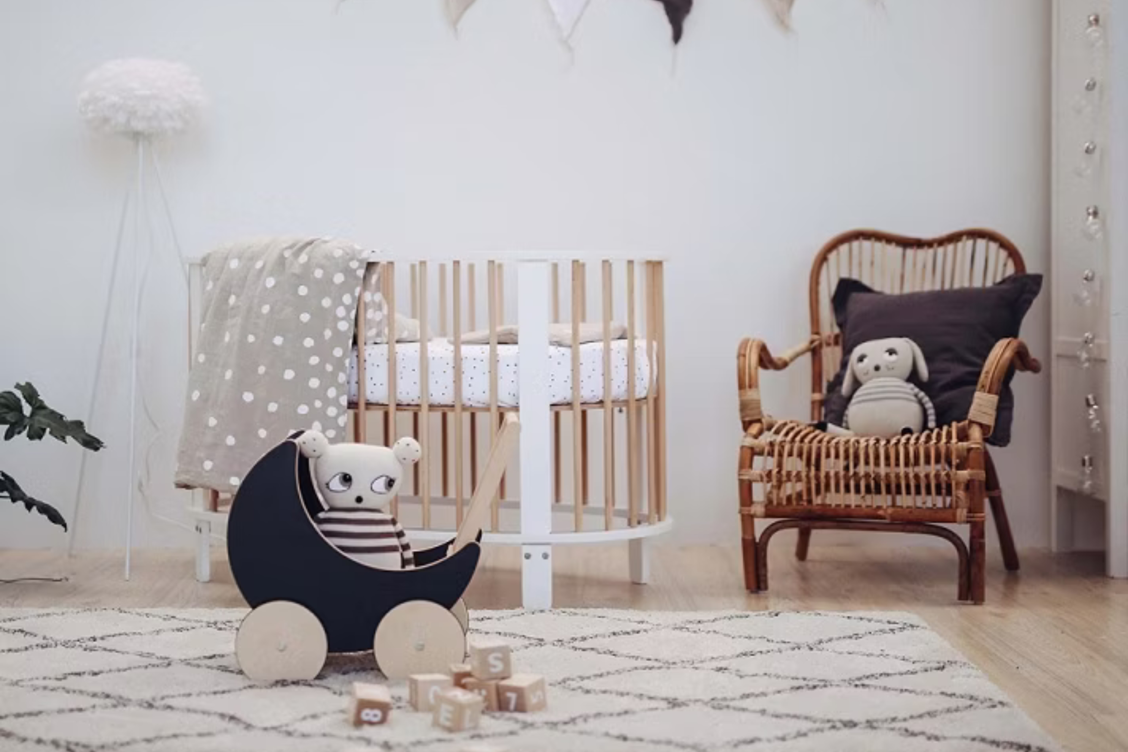 Pomysły na idealny prezent dla maluszka – Przewodnik po zabawkach i akcesoriach do 1. roku życia